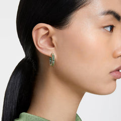 Swar*vski - Matrix hoop earrings Baguette cut, Green, Gold-tone plated - 5658651